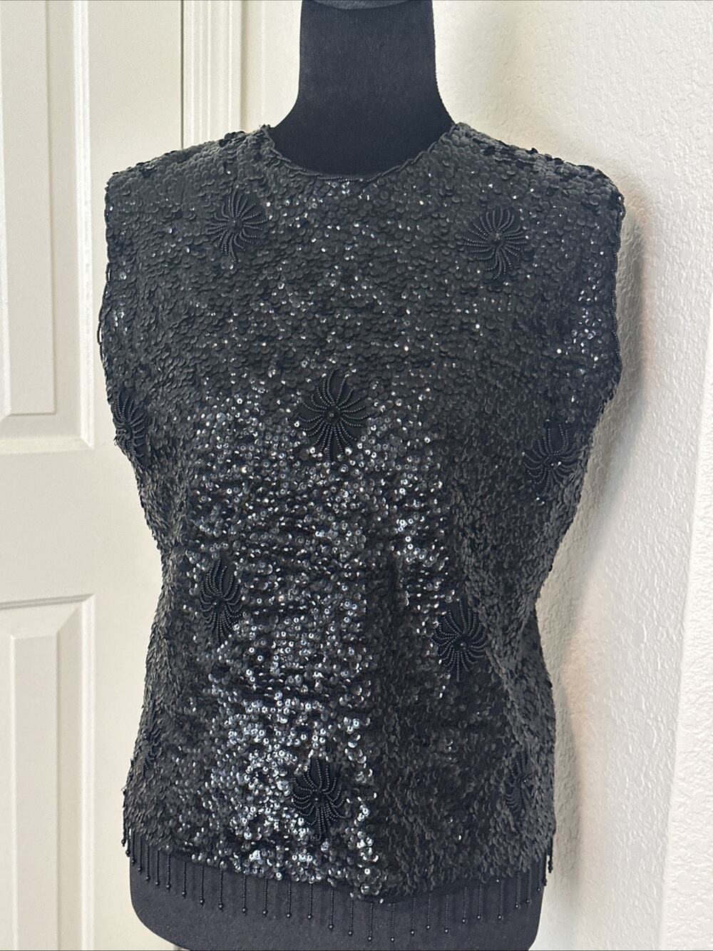 Vintage Women's Black Beaded Sequin Sleeveless Top Medium Spider Motif